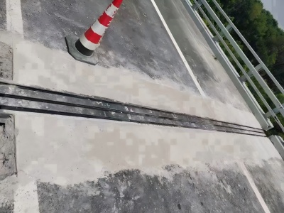 尖扎伸缩缝更换后浇筑材料快速结构修补料速砼的产品特点及施工流程​