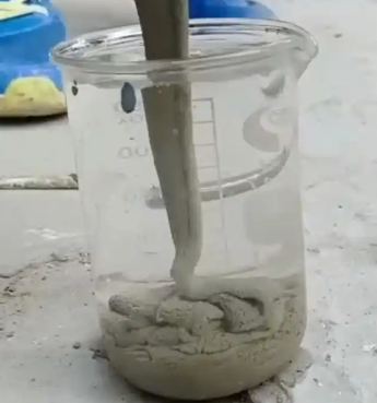 尖扎水工混凝土絮凝剂，水下抗分散剂的作用及施工方法